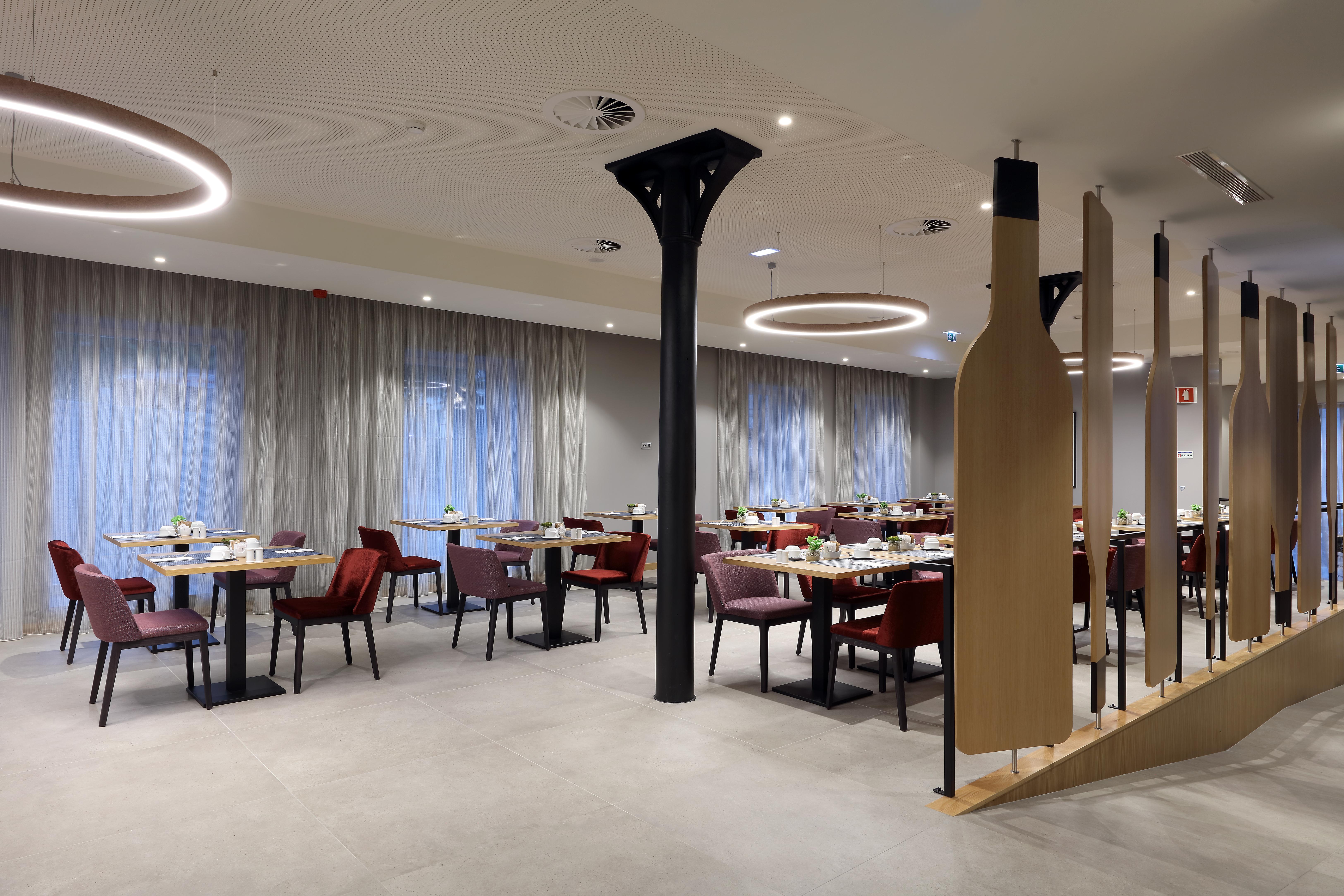 Eurostars Porto Centro Hotel Buitenkant foto